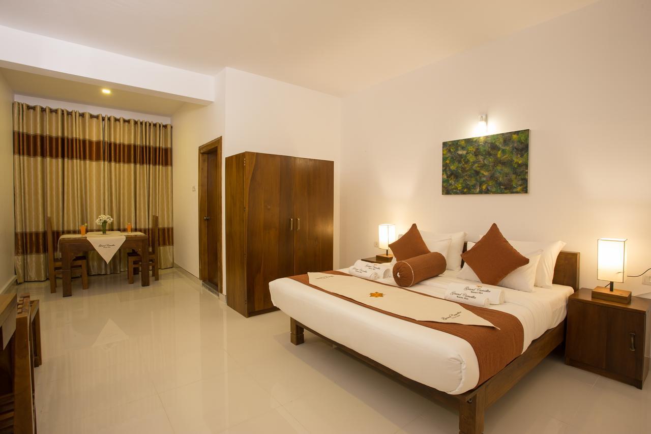 Grand Camellia Hotel Nuwara Eliya Exterior photo