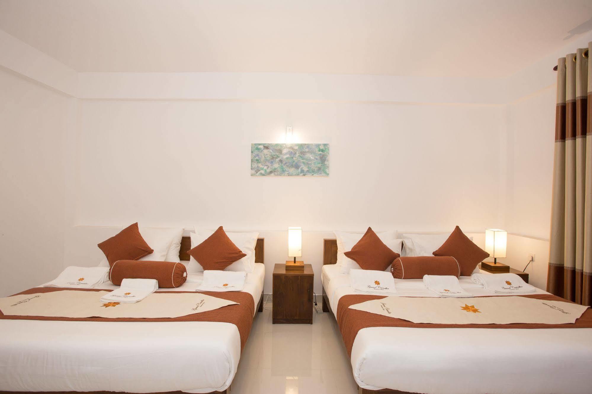 Grand Camellia Hotel Nuwara Eliya Exterior photo